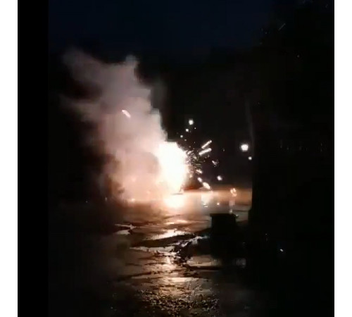 Фейерверк с фонтаном 6 залпов «Бестия» Joker Fireworks JF TB32