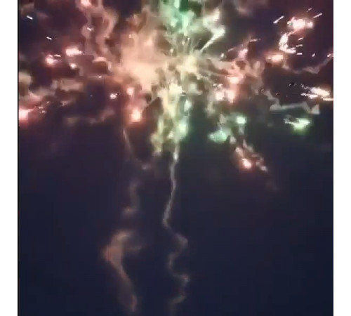 Фейерверк с фонтаном 6 залпов «Бестия» Joker Fireworks JF TB32